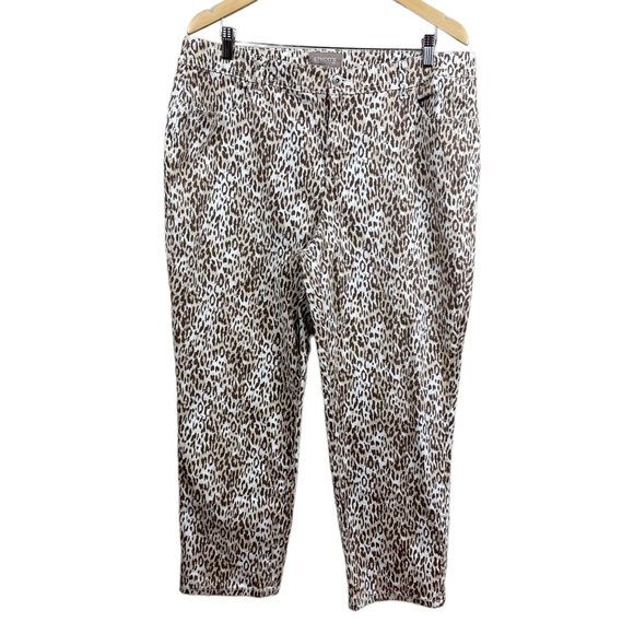 Chicos Jeans 3 Leopard Print Brown White Tapered Ankle Stretch Denim XL 16 - Picture 1 of 11